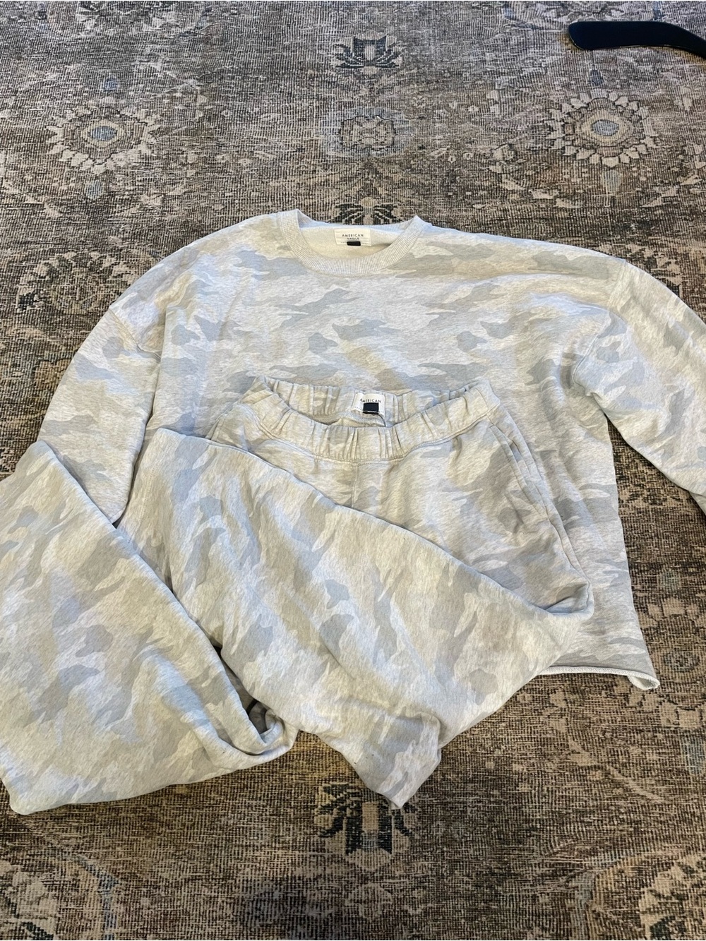 AE Gray Camo Set